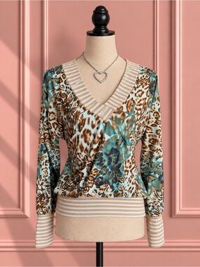 Y2K Industry Leopard Print V-Neck Long Sleeve Top Size S
